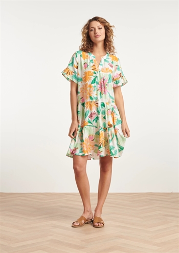 Flot creme farvet kjole/tunika med skønt print og sidelommer fra Smashed Lemon