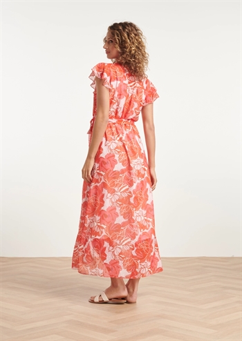 Flot lang rød og pink kjole med søde flæser ved ærmegabet og v-hals med cross over effekt fra Smashed Lemon