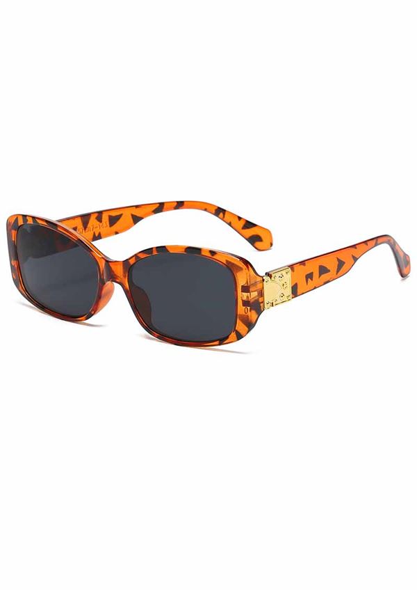 Skøn solbrille med leopard brillestel fra Just D\'Lux