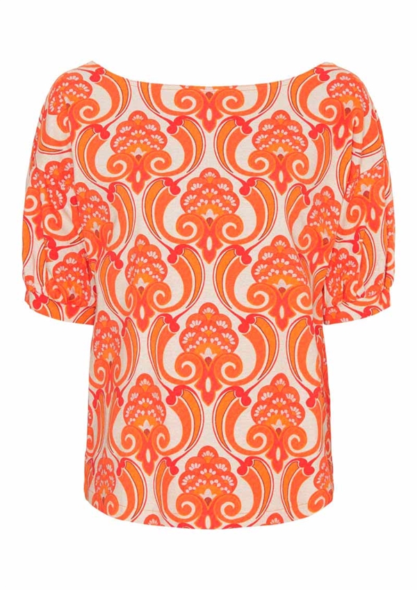 Orange retro bluse med flot grafisk print og flot manchet fra MARGOT