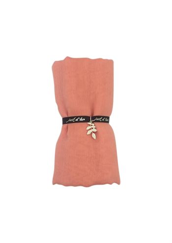 Ferskenfarvet tørklæde fra Just D'Lux